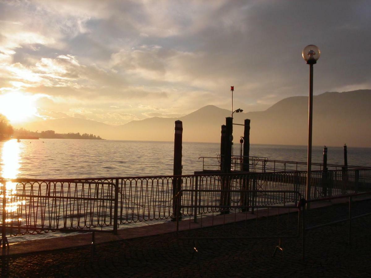 Villa Castiglioni Luino Buitenkant foto