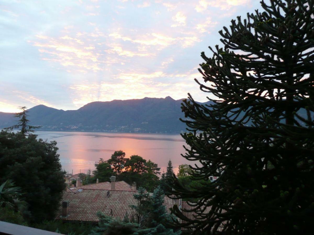 Villa Castiglioni Luino Buitenkant foto